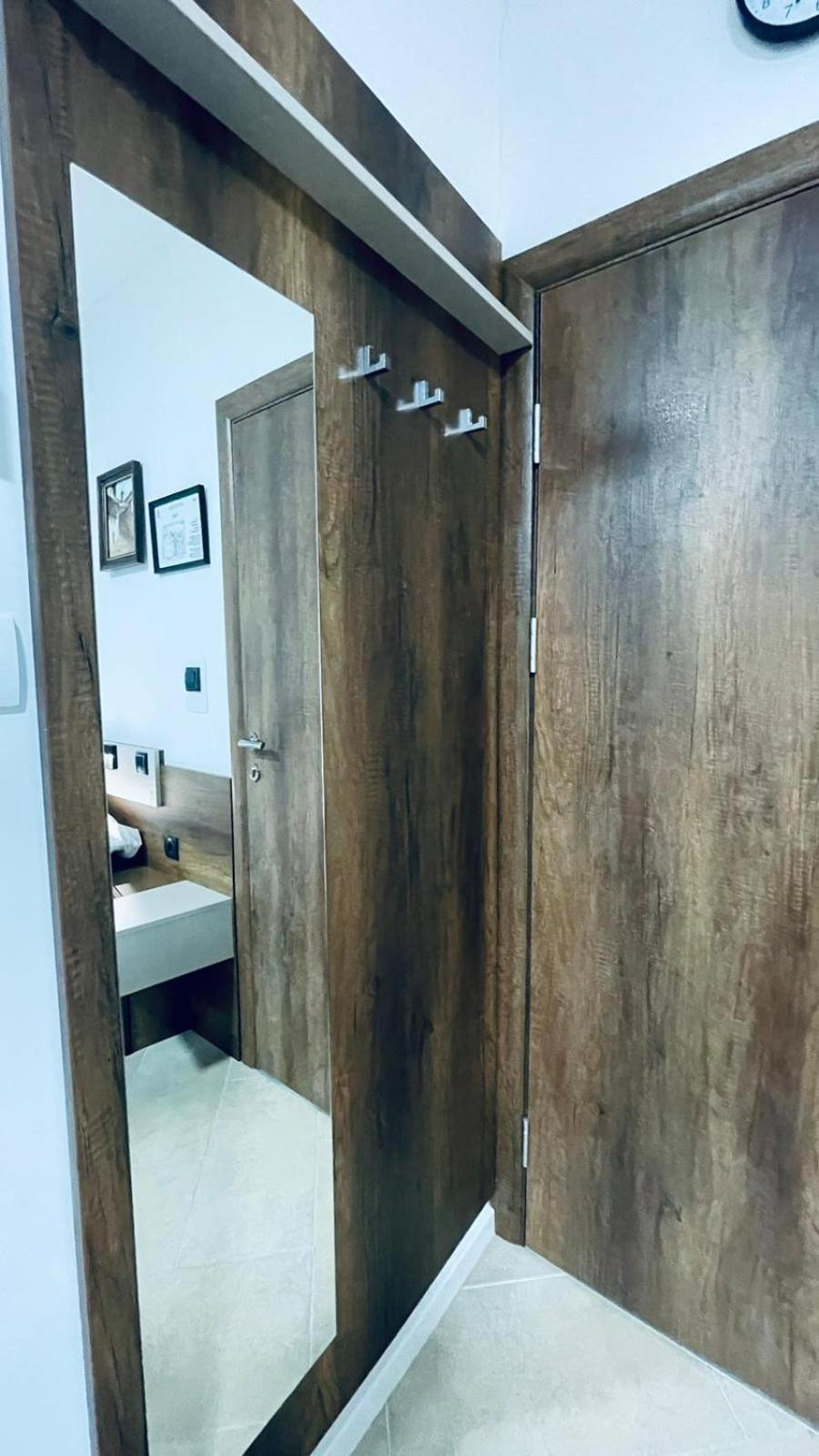 Kollar D Guest House - Prenociste Rooms Szabadka Kültér fotó