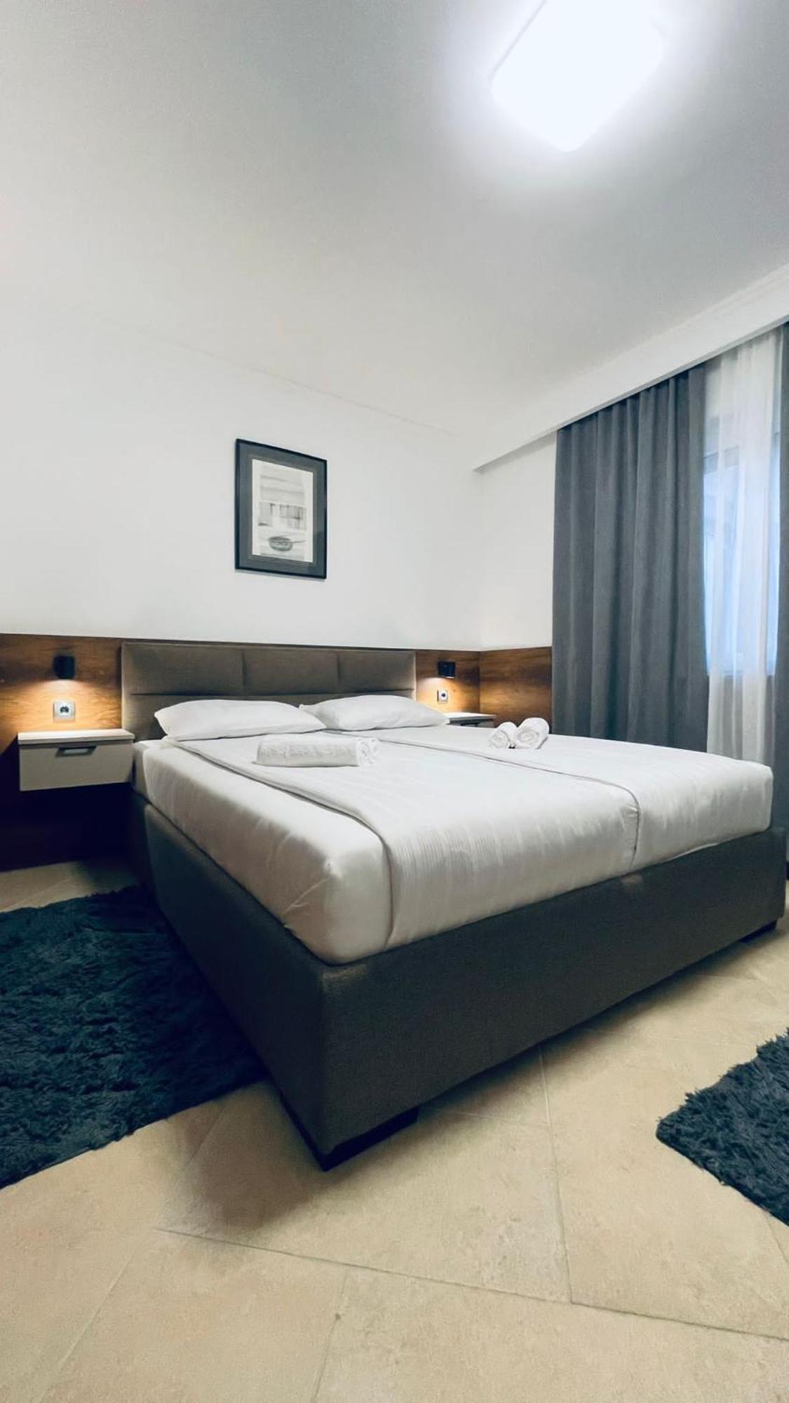 Kollar D Guest House - Prenociste Rooms Szabadka Kültér fotó