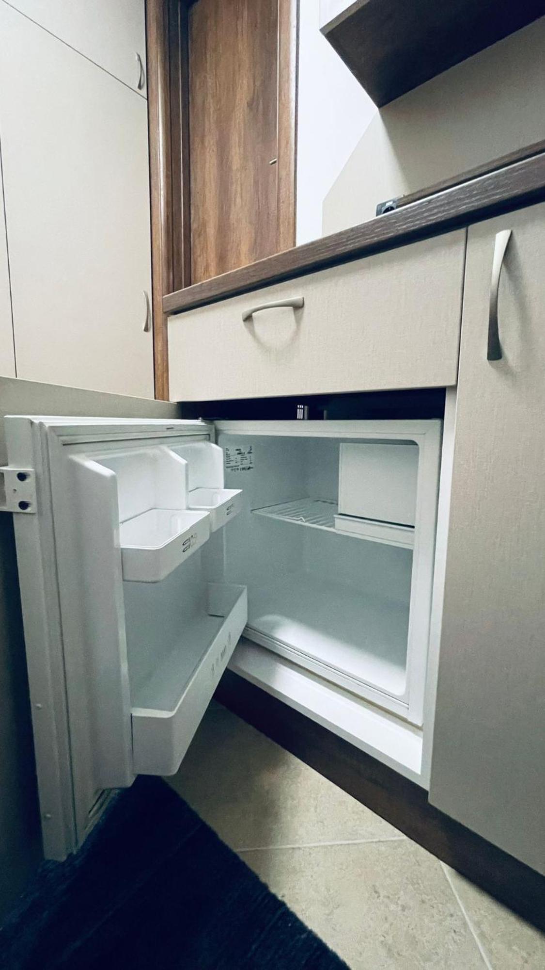 Kollar D Guest House - Prenociste Rooms Szabadka Kültér fotó