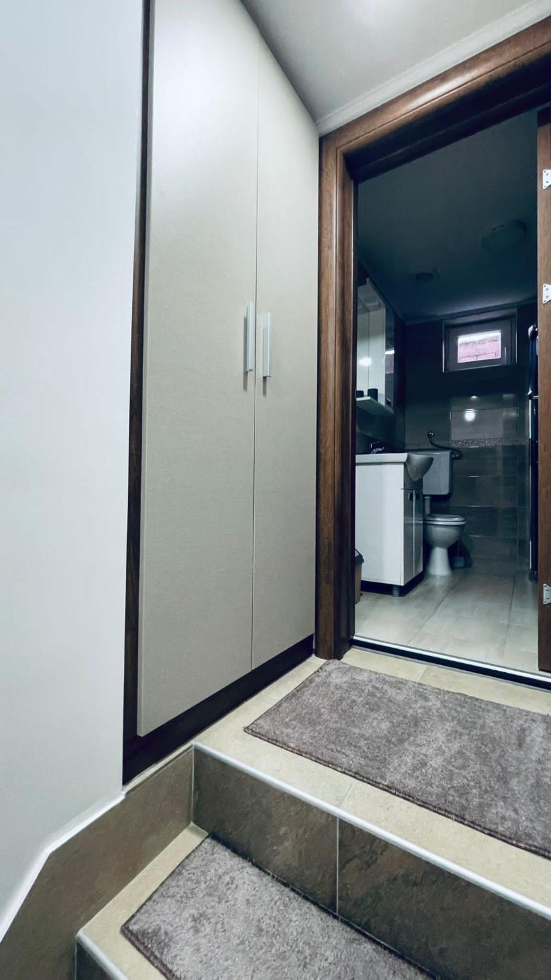 Kollar D Guest House - Prenociste Rooms Szabadka Kültér fotó