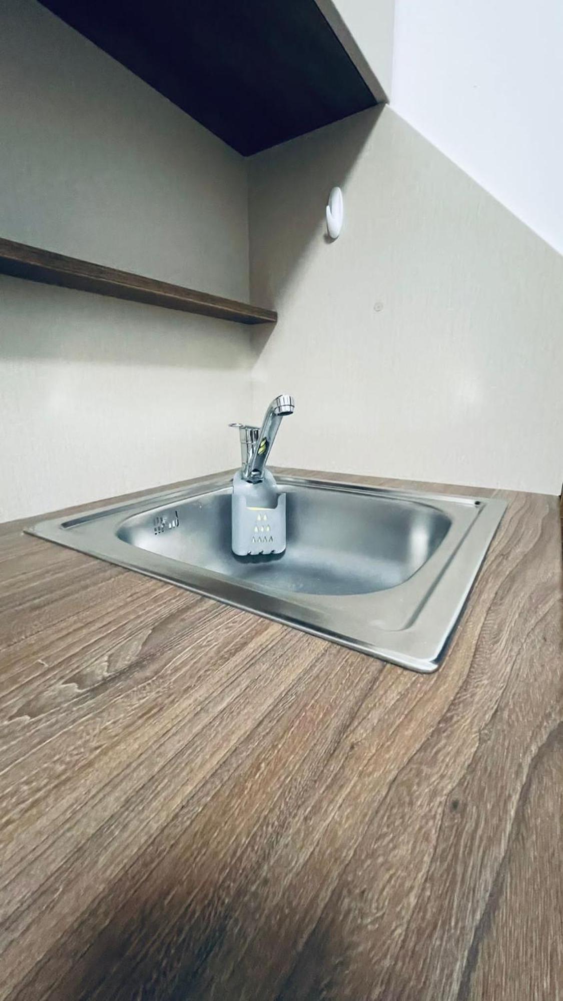 Kollar D Guest House - Prenociste Rooms Szabadka Kültér fotó